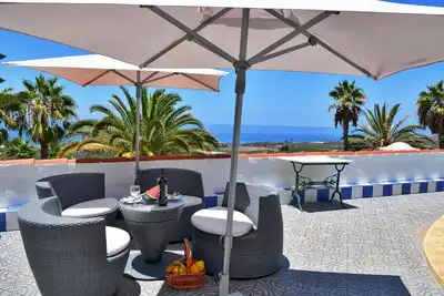Image de Maison de vacances Playa san Juan pour 1 - 22 personnes avec 9 chambres Ă coucher - Maison de vacanc