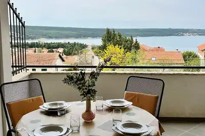 Image de Appartement de vacances pour 5 personnes env. 70 qmà Karin Gornji, Dalmatie (Karinsko More)