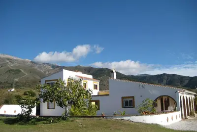Image de Maison de vacances Sedella pour 1 - 4 personnes avec 2 chambres à coucher - Maison de vacances