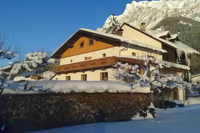 Image de Appartement de vacances Ehrwald pour 2 - 5 personnes avec 2 chambres Ă coucher - Maison de vacances