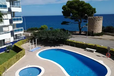 Image de Appartement de vacances Miami-Platja pour 1 - 6 personnes avec 2 chambres à coucher - Logement de va