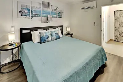 Image de Fully Renovated Beachy & Modern*Prime Location