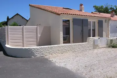 Image de Maison de vacances Château d'olonne pour 1 - 5 personnes avec 2 chambres à coucher - Maison mitoyenn