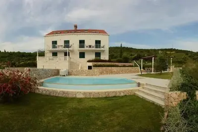 Image de Appartement de vacances pour 6 personnes env. 125 qmà Cavtat, Dalmatie (Sud de la Dalmatie)