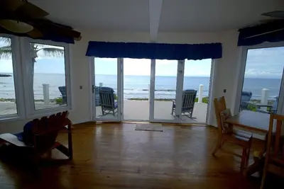 Image de Second Wind - Ocean Front - 1 bedroom with Wow Factor!