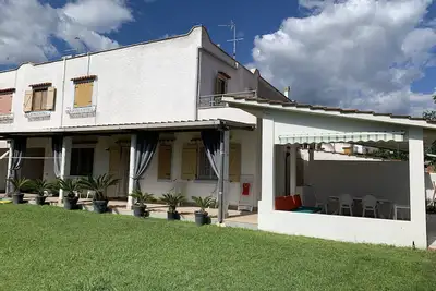 Image de 💖 Villa Maty, private resort 500mt from beach, swim pool 💖, WiFi, Netflix.