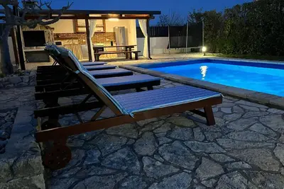 Image de Maison de vacances Posedarje pour 1 - 8 personnes avec 4 chambres Ă coucher - Maison de vacances