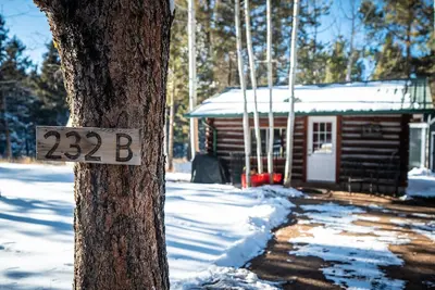 Image de Best L'il Bunkhouse on 40 Wooded Acres