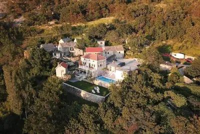 Image de Maison de vacances pour 8 personnes env. 180 qmà Klis, Dalmatie (Mosor)