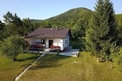Image de Maison de vacances Rudanovac pour 2 - 6 personnes avec 2 chambres à coucher - Maison de vacances