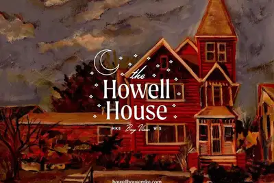 Image de A Large Rustic Farmhouse In Bay View, Wisconsin