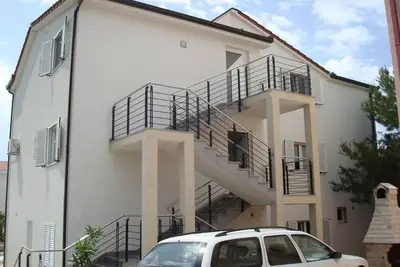Image de Appartement de vacances Rogoznica pour 1 - 5 personnes avec 2 chambres à coucher - Logement de vacan