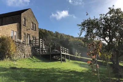 Image de Cosy cottage, stunning views near Chatsworth