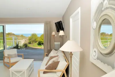 Image de Villa avec vue mer et piscine chauffée (en saison)