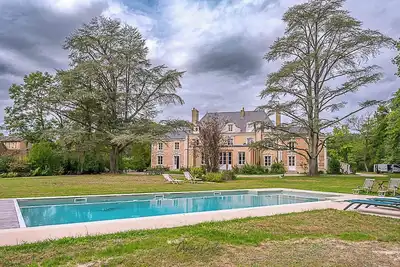 Image de Chateau Xviii Pool Tennis Billiards. 90' from Paris