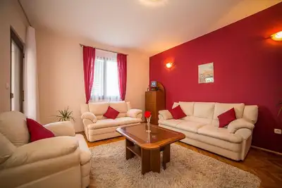 Image de Appartement de vacances Jesenice pour 1 - 6 personnes avec 3 chambres à coucher - Logement de vacanc