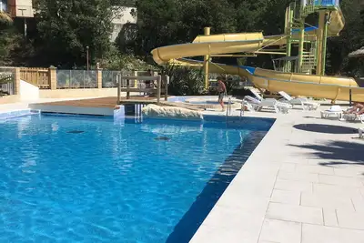 Image de Mobilhome avec  grand parc aquatique