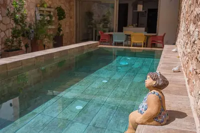Image de Belle maison de vacances privée pour 6 personnes avec piscine privée, Wifi, Tv et terrasse