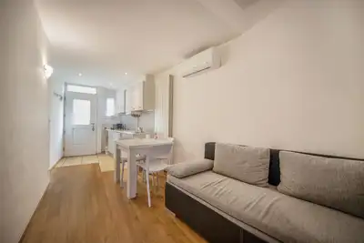 Image de Appartement de vacances moderne \"Bolzano\" avec climatisation et Wi-Fi