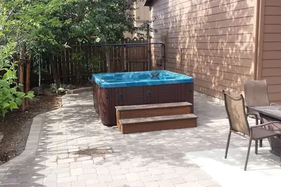 Image de The Oasis at Old Mill~ 3 Bedroom~ above river, Old Mill & Hayden Amphitheater