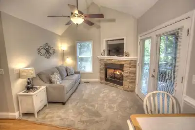 Image de Lark’s Nest Mountain View – See Yonah Mountain from the Front Porch!