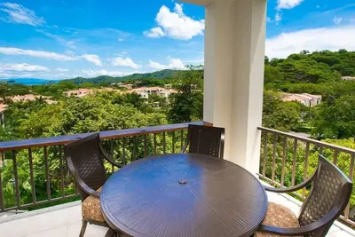 Image de Classy artsy ocean-view unit near pool at Pacifico in Coco sleeps 6