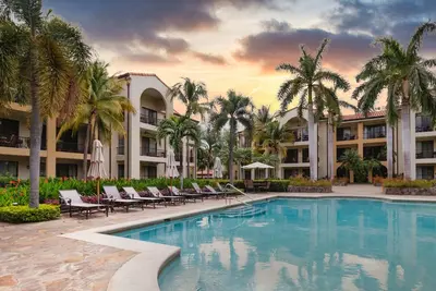 Image de 1-Bedroom Near Pool S