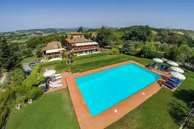 Image de Incroyable appartement rustique d'une chambre