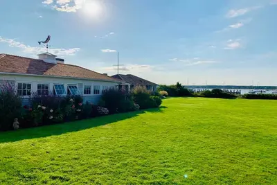 Image de Harbor Front cottage for monthly rent