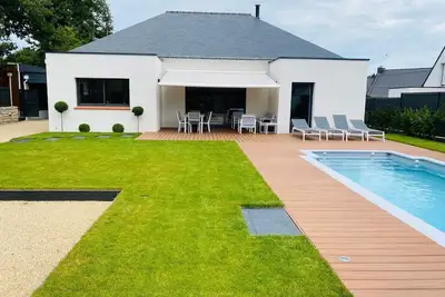Image de Maison Avec Piscine Chauffee Proche Trinite / Mer