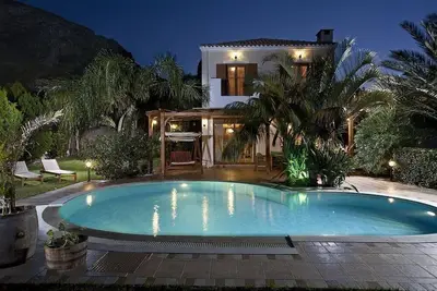 Image de Maison de vacances Piskopiano pour 1 - 6 personnes avec 3 chambres à coucher - Maison de vacances