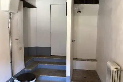 Image de 4 bedroom apartment in a medieval castle estate with swimming pool