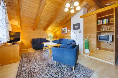 Image de Ferienwohnung (78qm), Balkon, Kochnische, 2 Schlaf- und 1 Wohn-/Schlafzimmer, max 6 Personen