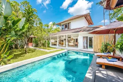 Image de Villa London - 4bdr quiet, pool, prime location