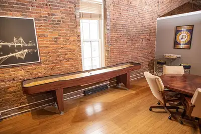 Image de Georgia Street 4 Bedroom Condo Downtown! !