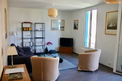 Image de A deux pas de la plage, un appartement familial  plein de charme.