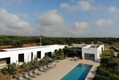 Image de Exceptional mix of architecture, nature and luxury