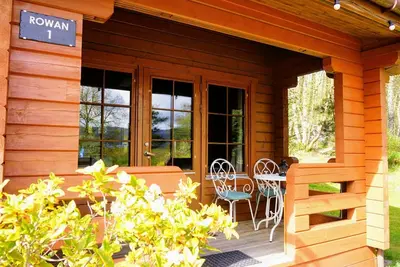 Image de Cosy Rowan (1) woodland lodge by Killin, Loch Tay