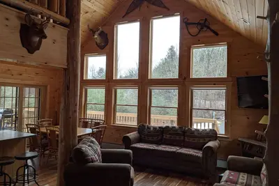 Image de Escape to The Adirondack Retreat ~ Gore Skiing & Lake George!