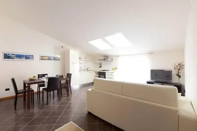 Image de Residence le Torri E * - Lake Garda two-room apartment Bardolino-Cavaion