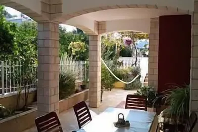 Image de Appartement de vacances Vinišće pour 1 - 3 personnes avec 1 chambre à coucher - Appartement de vacan