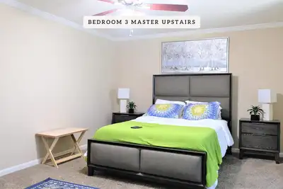 Image de 3Bedrooms, 5 Beds ❤ Near Downtown