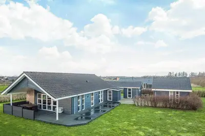 Image de Chalet Charmant avec Sauna-By Traum