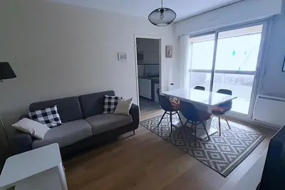Image de Bénodet, logement calme au coeur de la Riviera Bretonne, parking privé