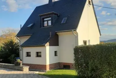 Image de Cozy 3 bedroom house with great views in a quiet location