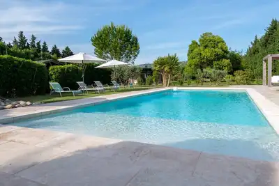Image de Mas Moderne Vue Luberon