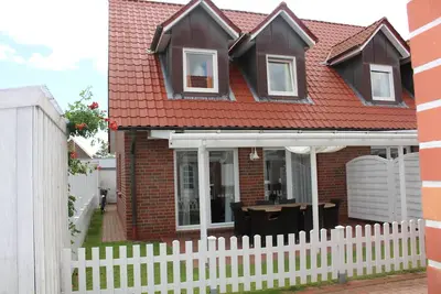 Image de Vacation home Anna with 4 bedrooms 2 bathrooms and covered terrace