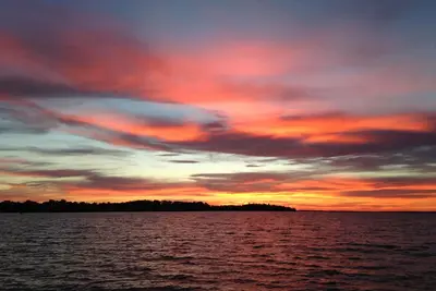 Image de Chesapeake Bay Estate; House and Guesthouse, Beach and Heated Pool