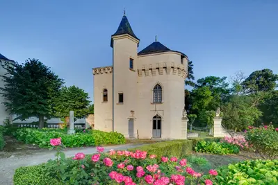 Château de Candes - La tour du XVème vue Loire - Piscine - Sauna - Spa