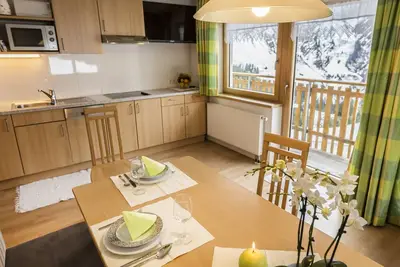 Image de Panorama de montagne unique, WiFi gratuit, balcon, jardin, pelouse, aire de jeux